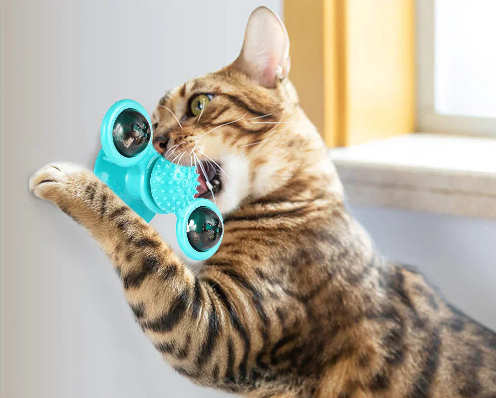 Spinning Cat Toy – TwirlTails