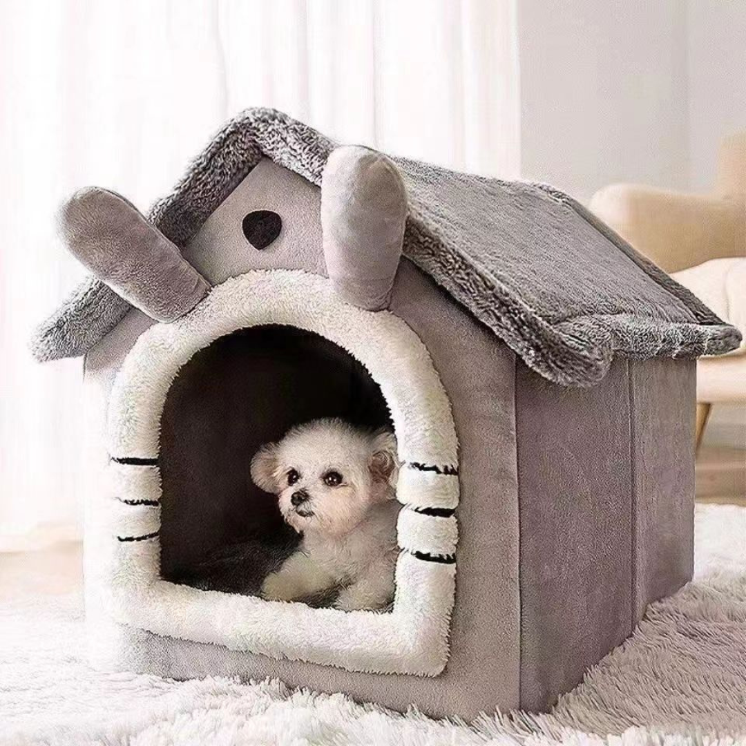 Cosy plush cat house