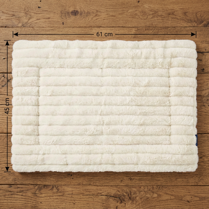 Self-Warming Pet Mat for Cats & Dogs – Quiet, Non-Slip & Electricity-Free