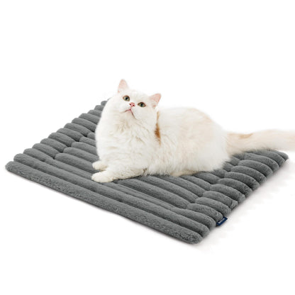 Self-Warming Pet Mat for Cats & Dogs – Quiet, Non-Slip & Electricity-Free