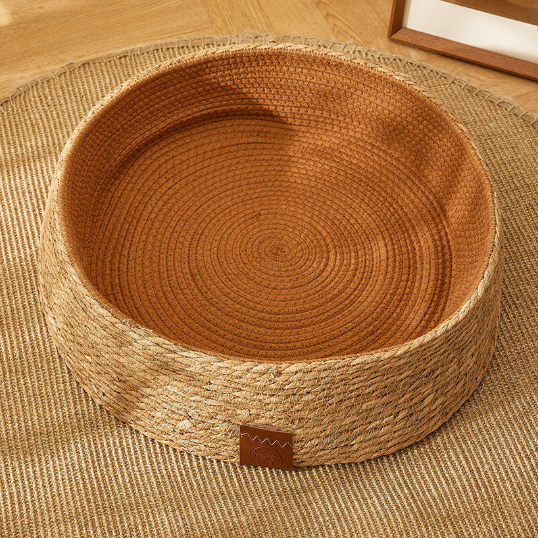 Hand-woven rattan cat scratching bed