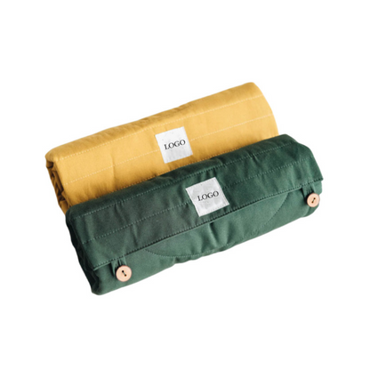 Foldable Waterproof and Dirt-Resistant Travel Blanket for Dogs